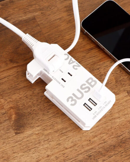 スリーコインズ,コンセント,USB,便利